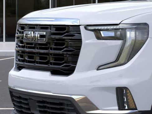 New 2026 GMC Acadia Elevation image 13