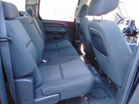 Used 2013 Chevrolet Silverado 1500 LT image 25