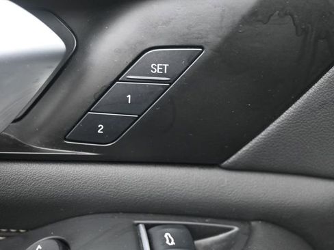 Used 2023 BMW X5 sDrive40i w/ M Sport Package image 21