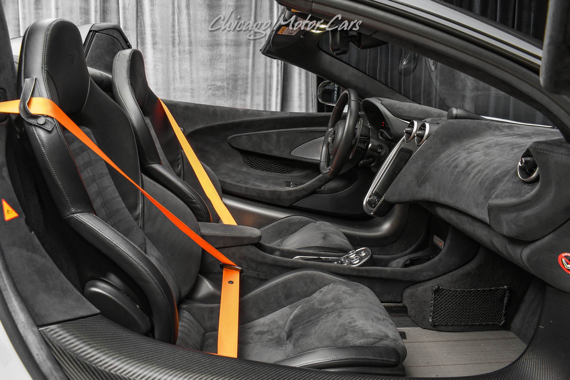 Used 2020 McLaren 600LT Spider RWD image 24