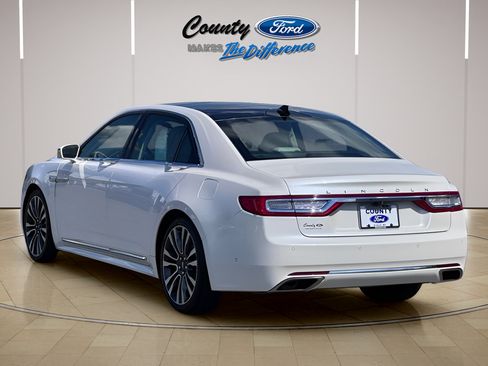Used 2019 Lincoln Continental Reserve FWD image 24