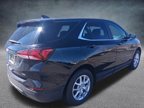 Used 2024 Chevrolet Equinox LT AWD/4WD image 7