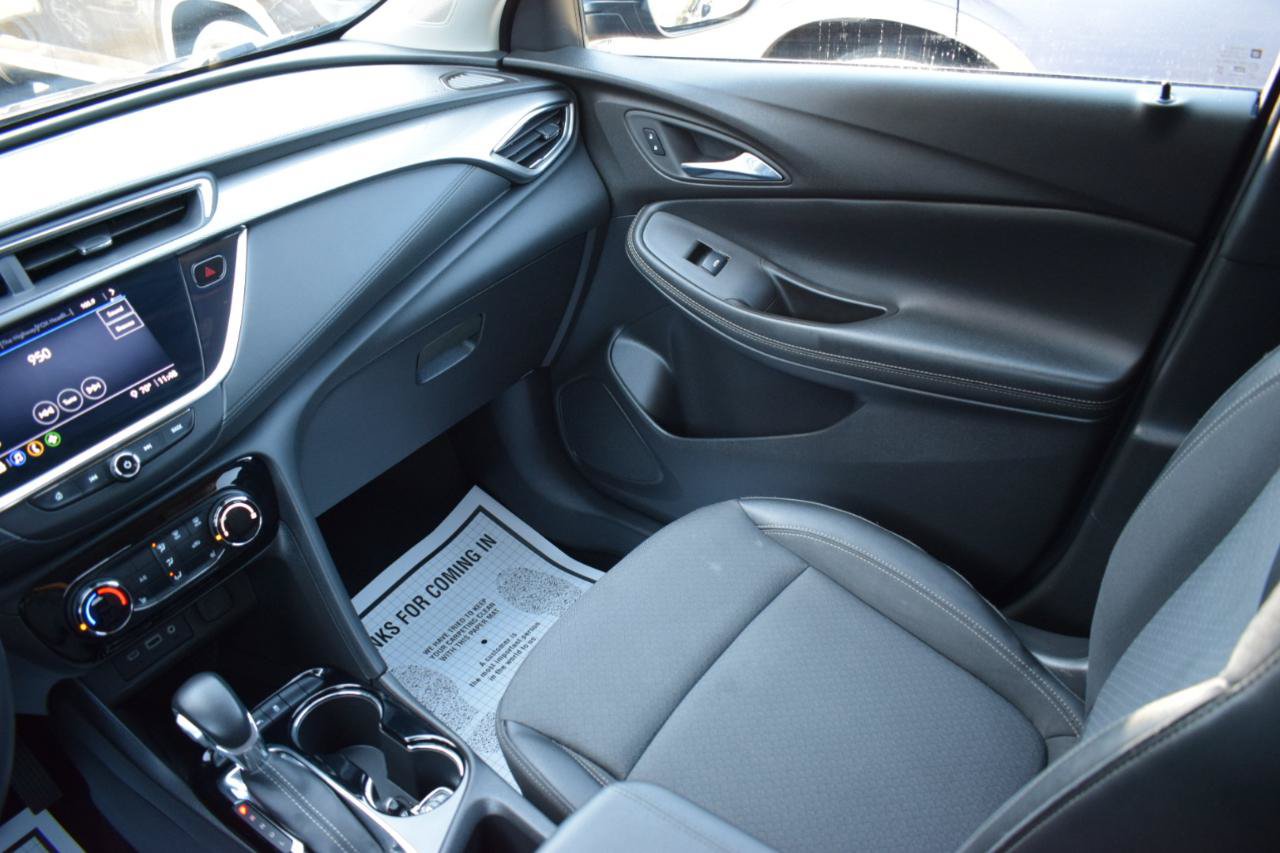 Used 2023 Buick Encore GX Preferred w/ Cold Weather Comfort Package FWD image 16