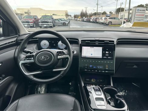 Used 2023 Hyundai Tucson Limited image 14