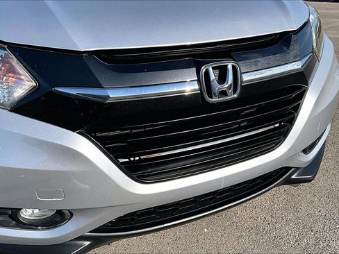 Used 2016 Honda HR-V EX image 28