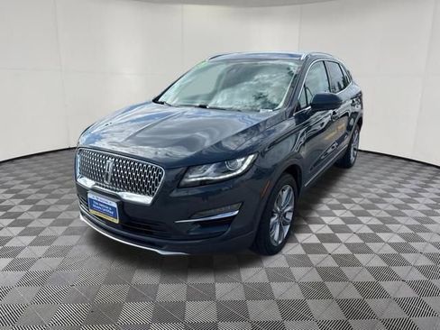 Used 2019 Lincoln MKC Select w/ Select Plus Package AWD/4WD image 13