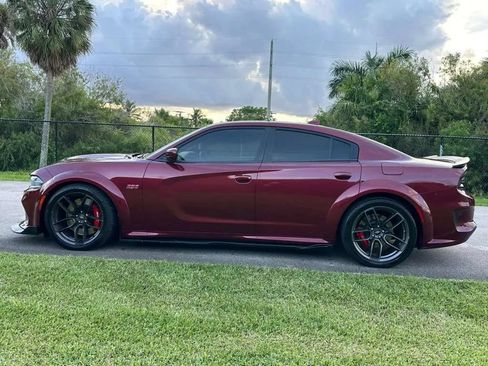 Used 2022 Dodge Charger Scat Pack RWD image 7