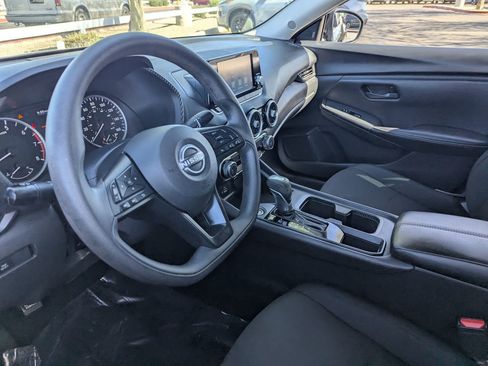 Used 2024 Nissan Sentra S FWD image 18