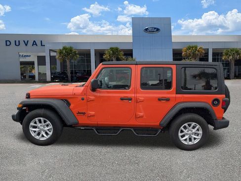 Used 2023 Jeep Wrangler Unlimited Sport AWD/4WD image 7