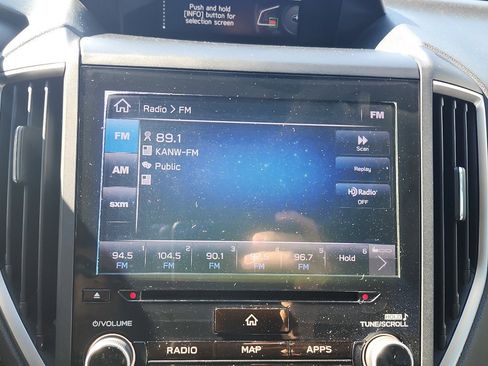 Used 2018 Subaru Crosstrek 2.0i Limited image 25