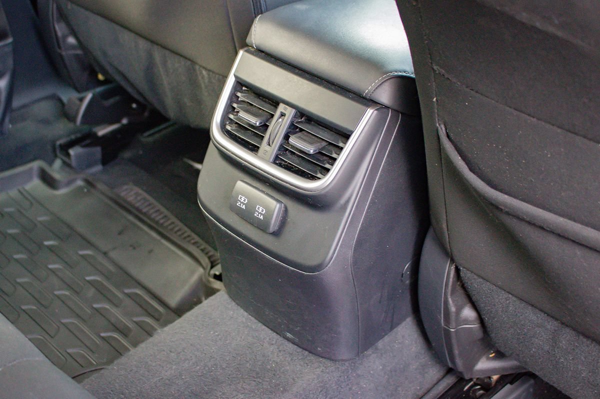 Used 2022 Subaru Outback Premium AWD/4WD image 30