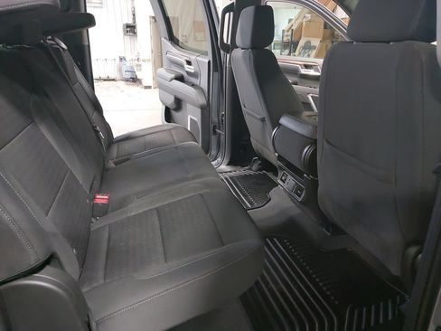 Used 2023 Chevrolet Silverado 1500 LT AWD/4WD image 11