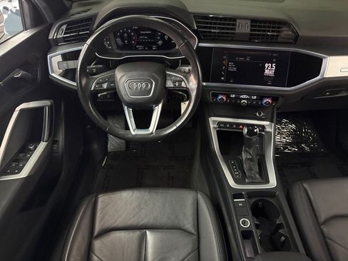 Used 2021 Audi Q3 2.0T Premium image 4