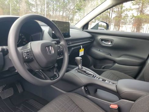 New 2026 Honda HR-V LX image 12