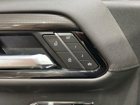 New 2026 GMC Sierra 1500 AT4 w/ Technology Package AWD/4WD image 18