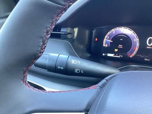 New 2026 Jeep Compass Trailhawk AWD/4WD image 34