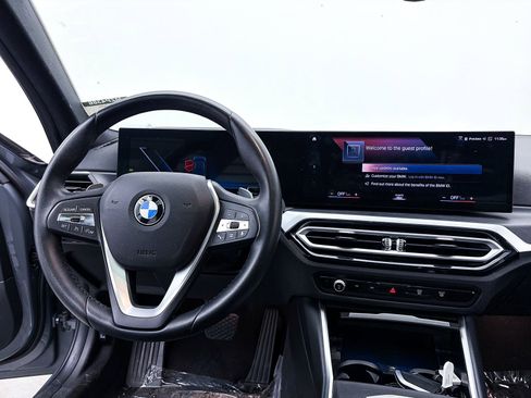 Used 2023 BMW 330i Sedan RWD image 4
