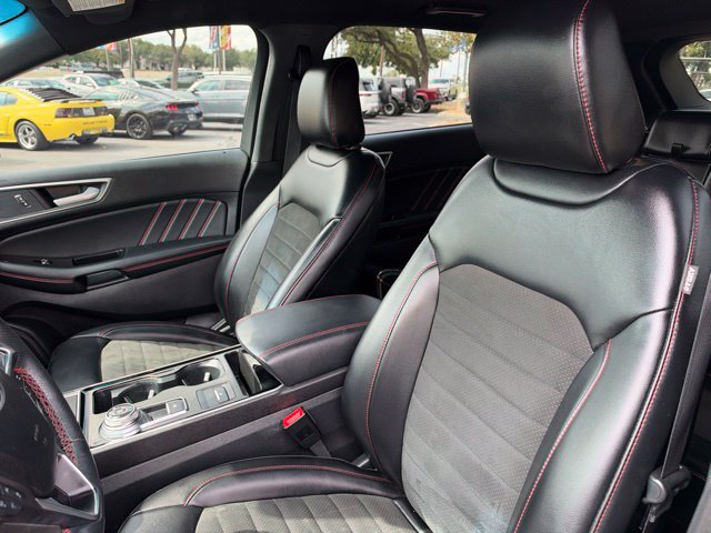 Used 2020 Ford Edge ST-Line FWD image 12
