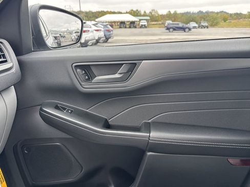 New 2026 Ford Escape Active AWD/4WD image 26