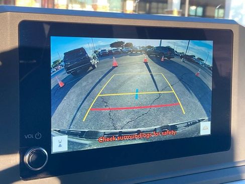 Used 2026 Toyota Tacoma SR image 22