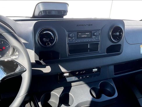 New 2026 Mercedes-Benz Sprinter 2500 image 6