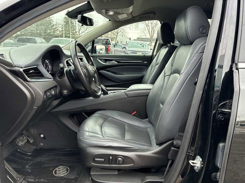 Used 2019 Buick Enclave Premium image 19