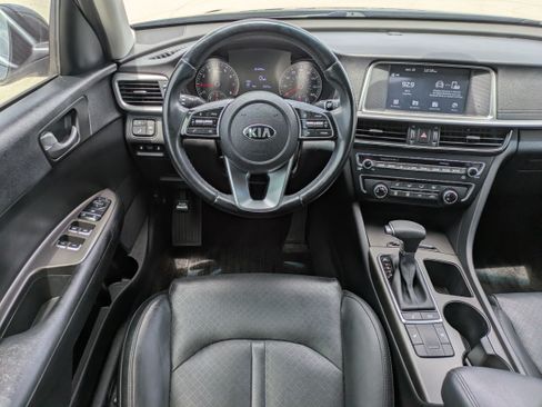 Used 2020 Kia Optima SE FWD image 17