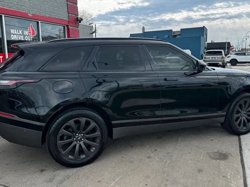 Used 2018 Land Rover Range Rover Velar R-Dynamic SE AWD/4WD image 4