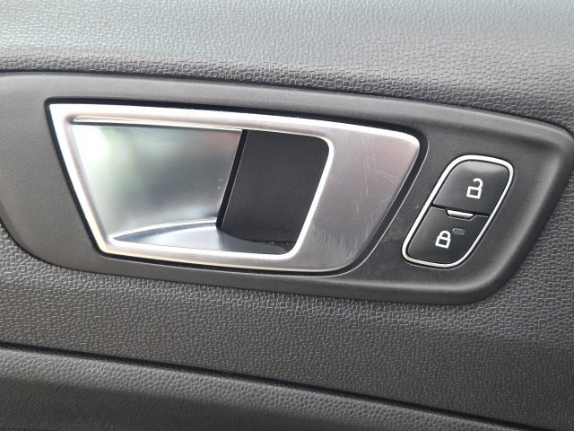 Used 2018 Ford EcoSport SE w/ SE Convenience Package FWD image 19