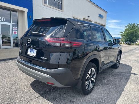 Used 2023 Nissan Rogue SV AWD/4WD image 17