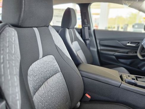New 2026 Nissan Sentra SV w/ SV Convenience Package FWD image 13