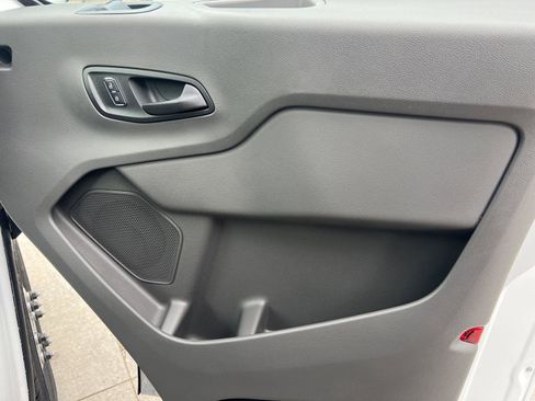 New 2026 Ford Transit 250 148 Medium Roof Extended AWD image 10