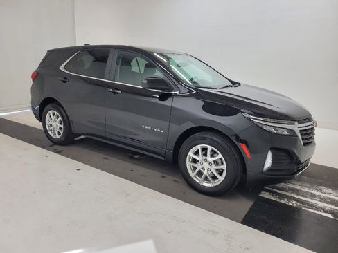 Used 2022 Chevrolet Equinox LT FWD image 11
