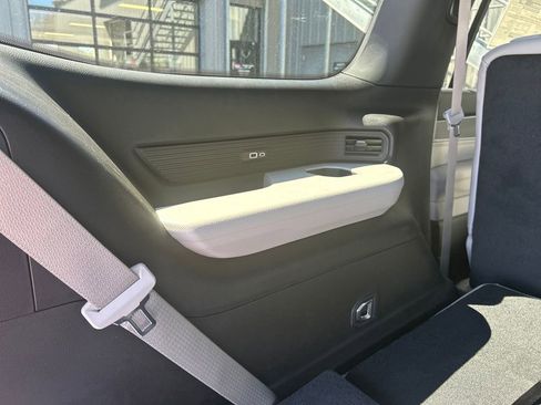 New 2026 Jeep Grand Wagoneer 4WD image 29