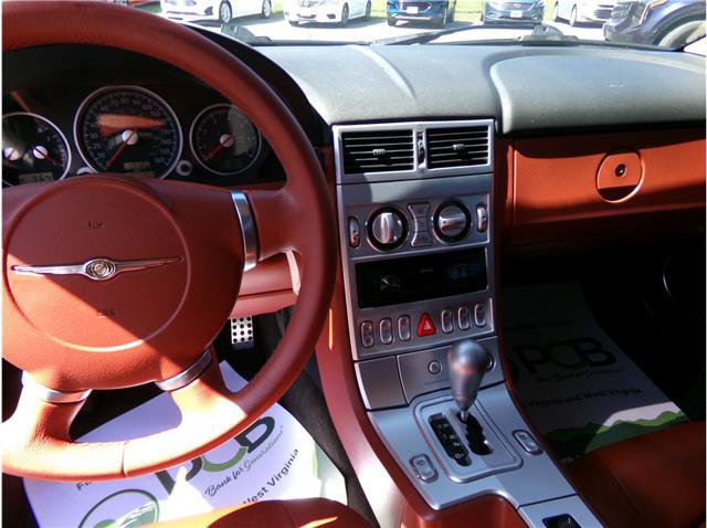 Used 2008 Chrysler Crossfire Limited RWD image 4