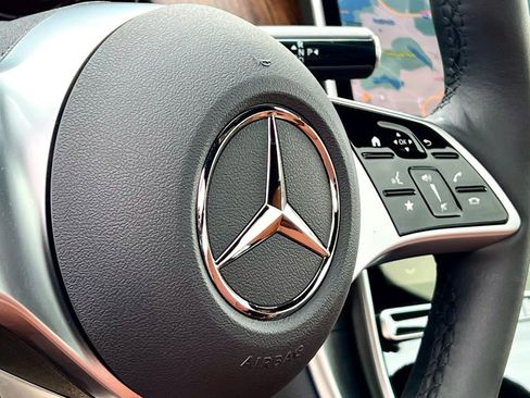 Certified 2026 Mercedes-Benz GLC 300 4MATIC image 34