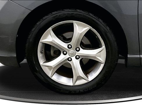 Used 2011 Toyota Venza w/ Premium Pkg #2 FWD image 30