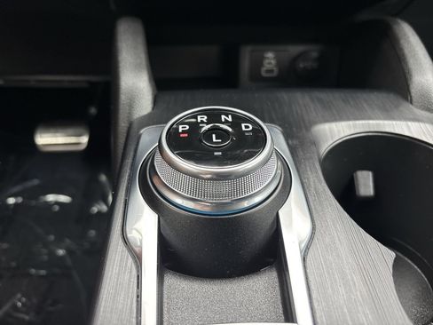 Used 2024 Ford Escape ST-Line w/ Tech Pack #1 image 24