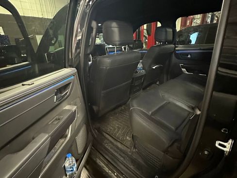 Used 2024 Toyota Tundra Platinum image 12