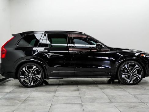 Used 2021 Volvo XC90 T6 R-Design w/ Advanced Package image 10