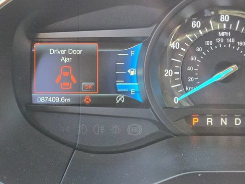 Used 2019 Ford Edge Titanium FWD image 23