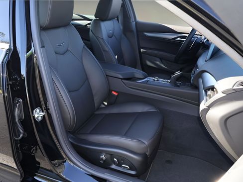 New 2026 Cadillac CT5 Premium Luxury image 18