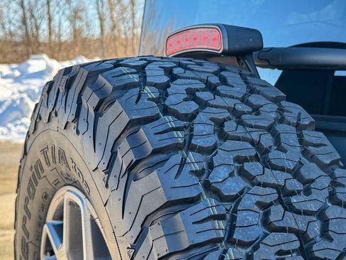 Certified 2025 Ford Bronco Badlands image 19