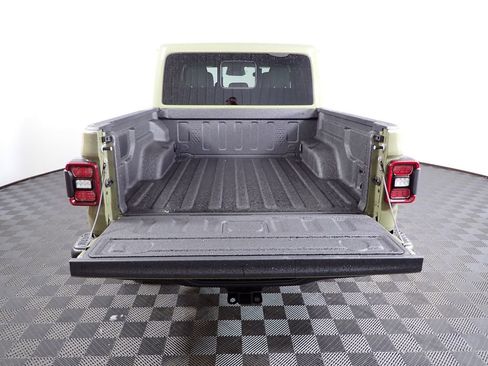New 2026 Jeep Gladiator Mojave image 20