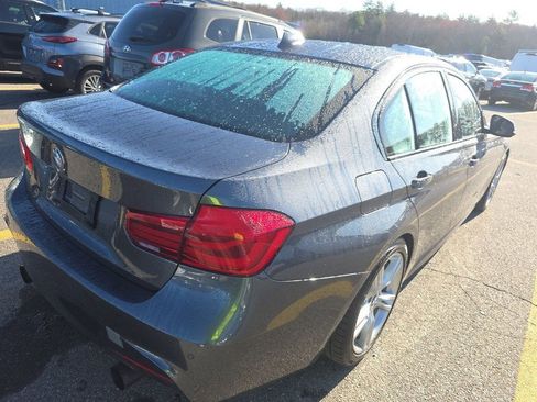 Used 2018 BMW 340i xDrive Sedan AWD/4WD image 2