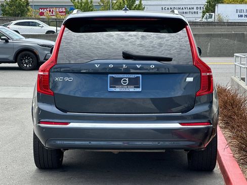 Used 2023 Volvo XC90 T8 Ultimate w/ Protection Package Premier AWD/4WD image 7