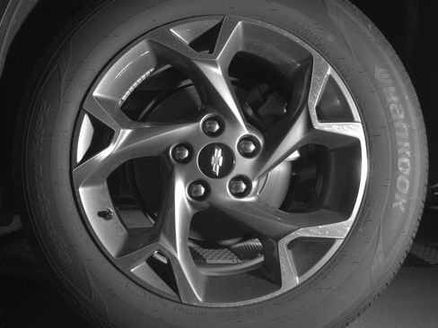 Used 2025 Chevrolet Trax LT FWD image 14