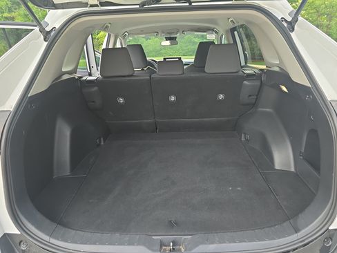 Used 2024 Toyota RAV4 XLE AWD/4WD image 13