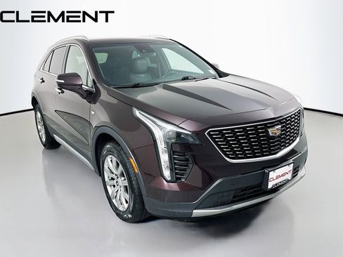 Used 2021 Cadillac XT4 Premium Luxury w/ Driver Awareness Package AWD/4WD image 5