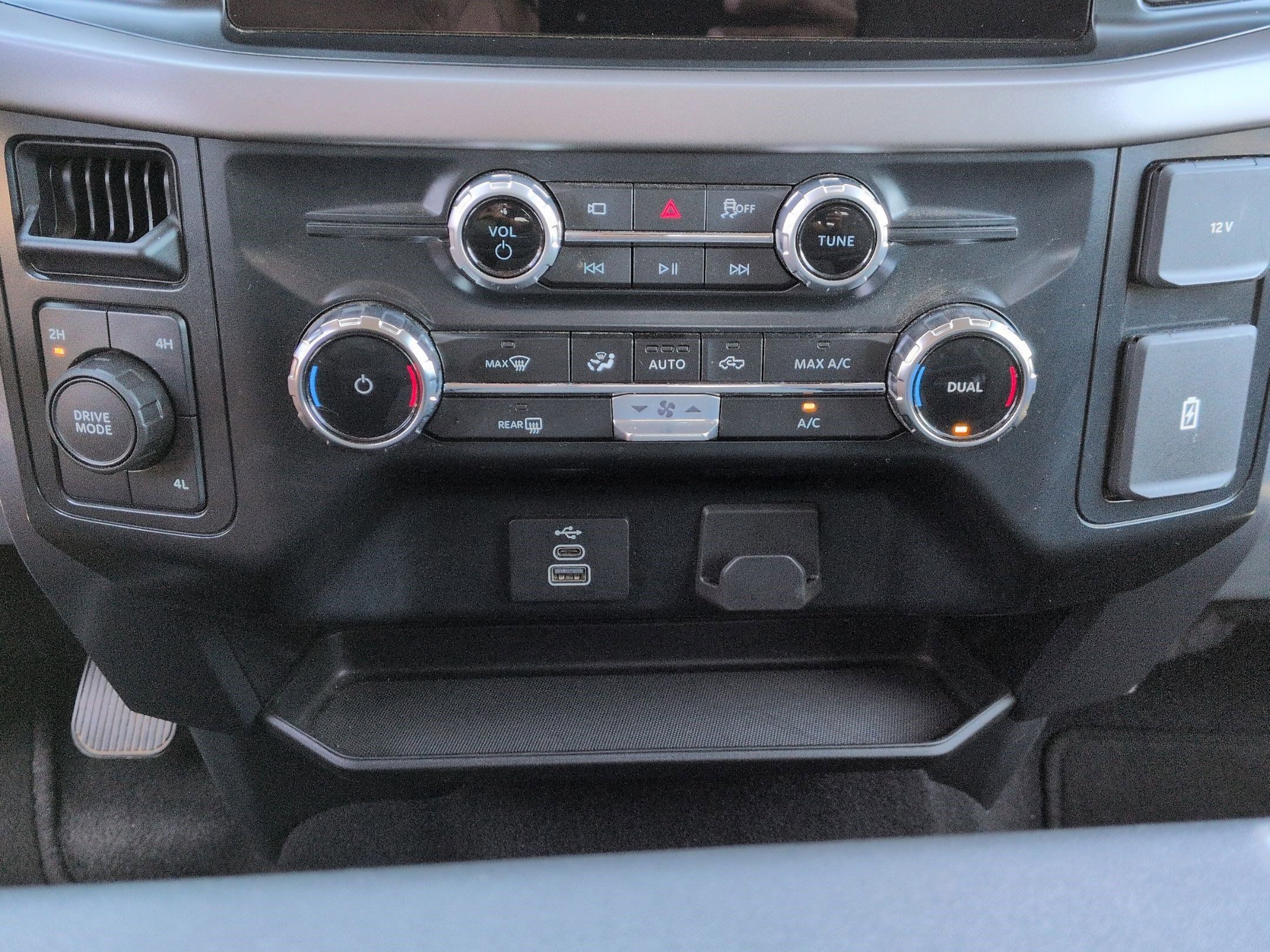 Used 2025 Ford F150 XLT w/ Equipment Group 301A Standard AWD/4WD image 25